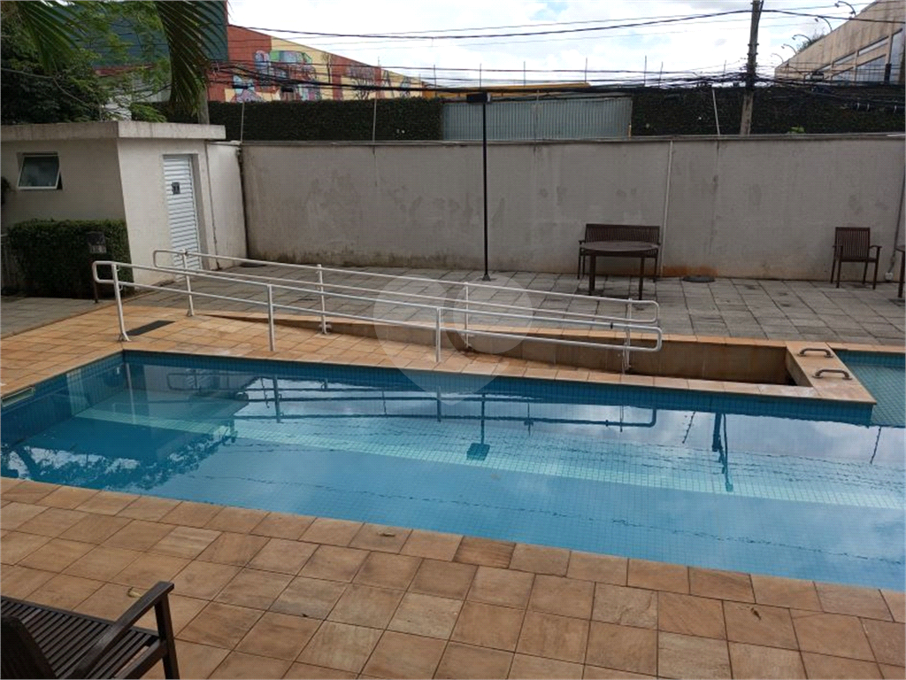 Apartamento de 2 dormitórios a venda na Vila Guilherme com 54m