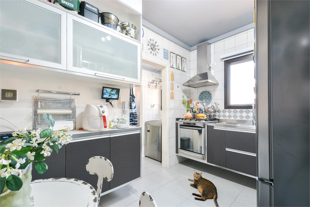 Apartamento para venda com 3 quartos, 102m²