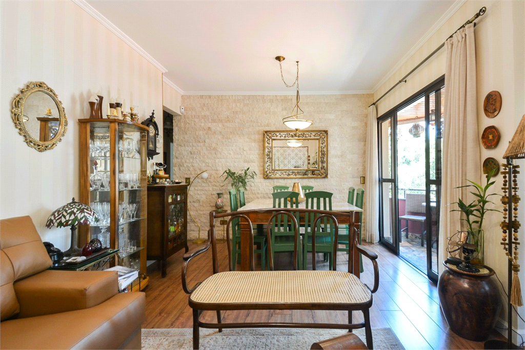 Apartamento para venda com 3 quartos, 102m²