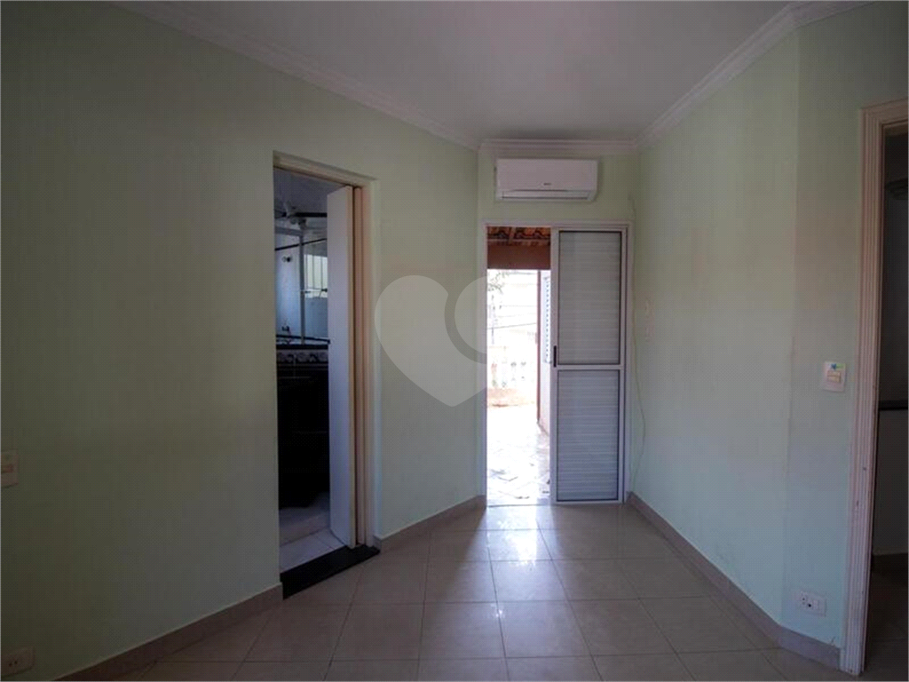 Casa à venda com 3 quartos, 120m² - Foto 16