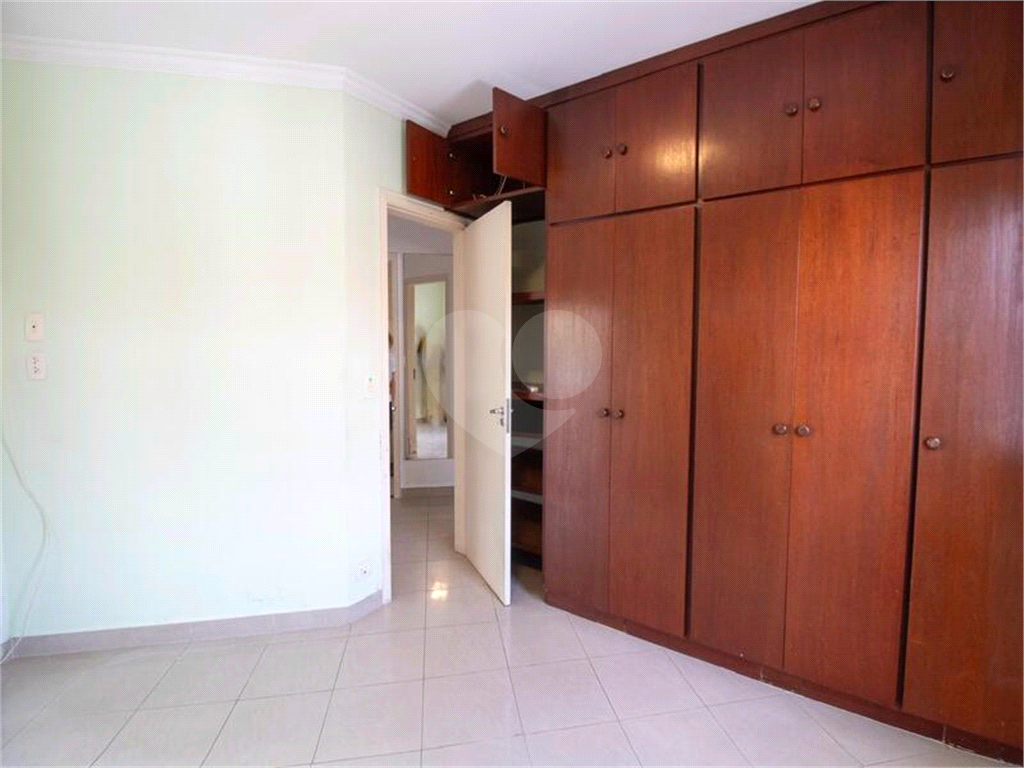 Casa à venda com 3 quartos, 120m² - Foto 13