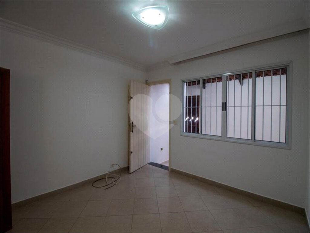 Casa à venda com 3 quartos, 120m² - Foto 2