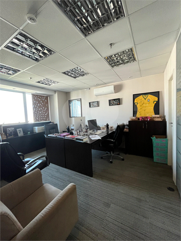 Sala comercial no Morumbi