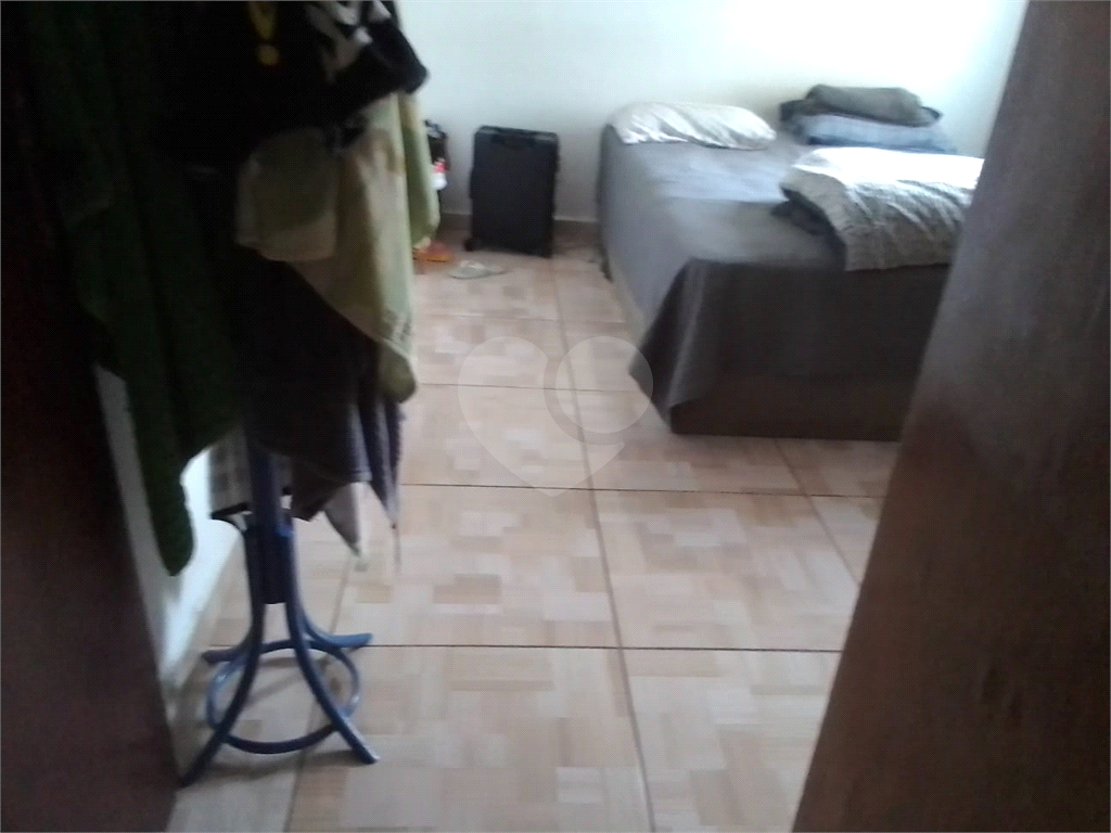 APARTAMENTO em CAMBUCI