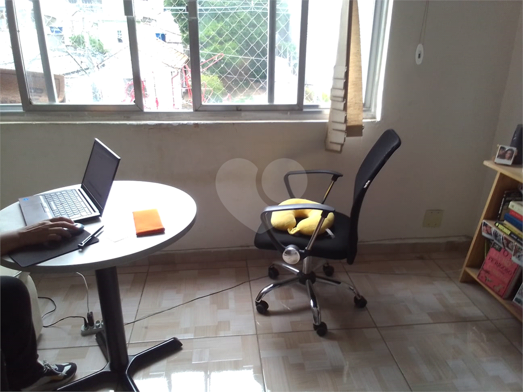 APARTAMENTO em CAMBUCI