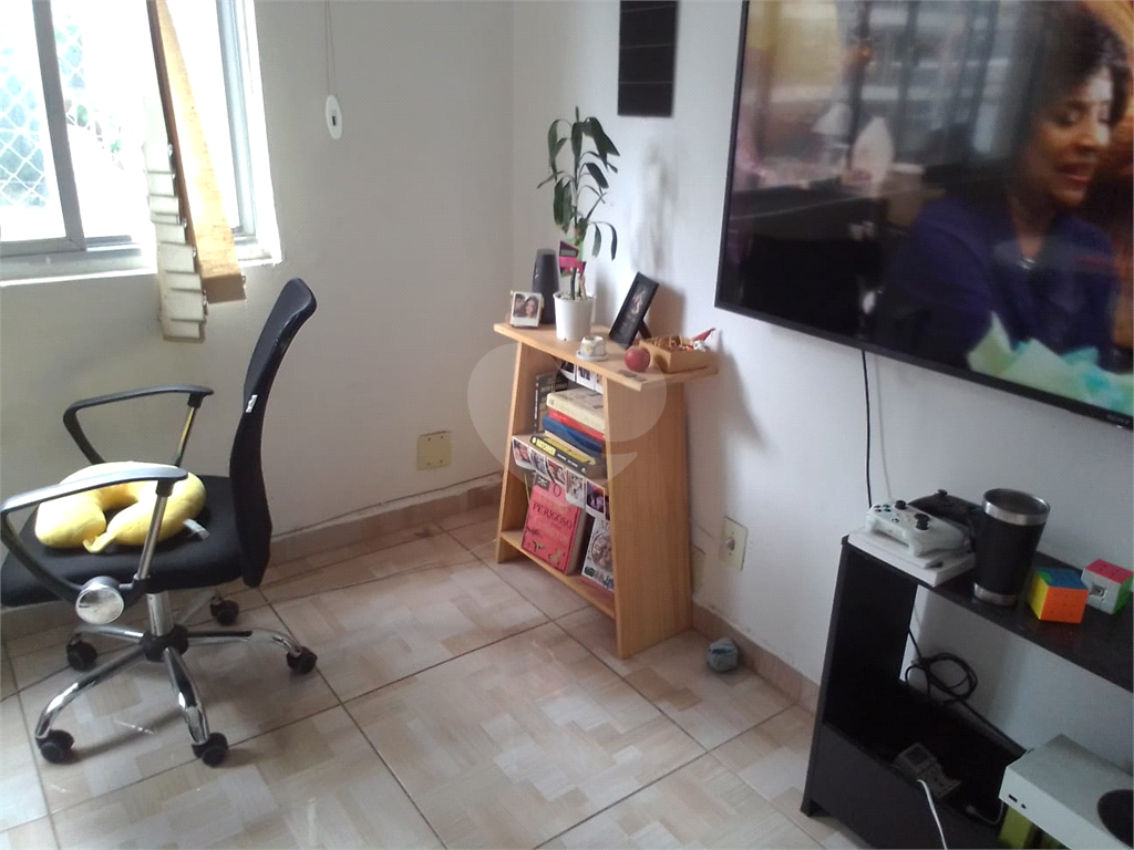 APARTAMENTO em CAMBUCI
