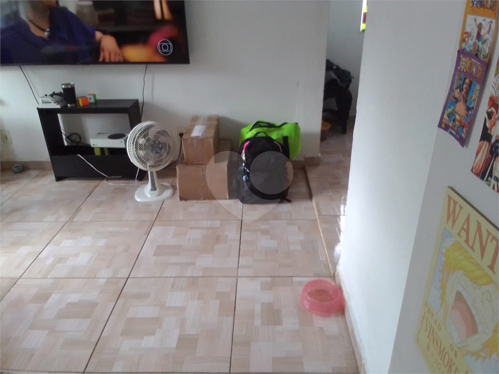APARTAMENTO em CAMBUCI