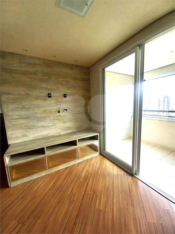 Apartamento próximo metrô Pd. Inglesa para locação de 3 quartos suítes e 2 vagas