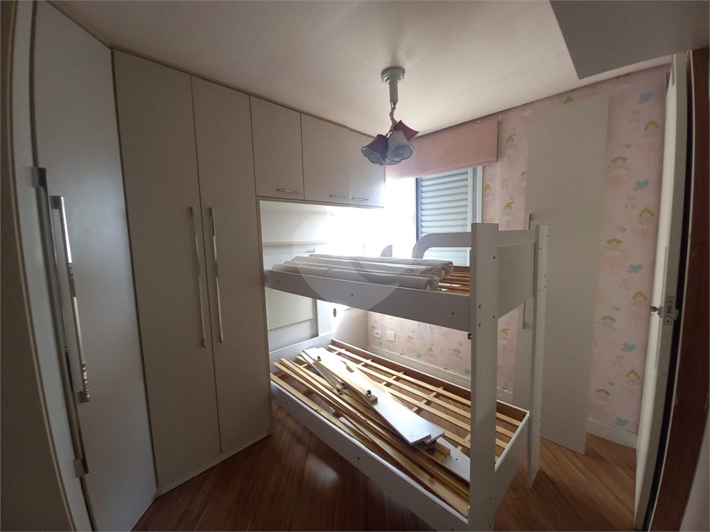 Apartamento próximo metrô Pd. Inglesa para locação de 3 quartos suítes e 2 vagas