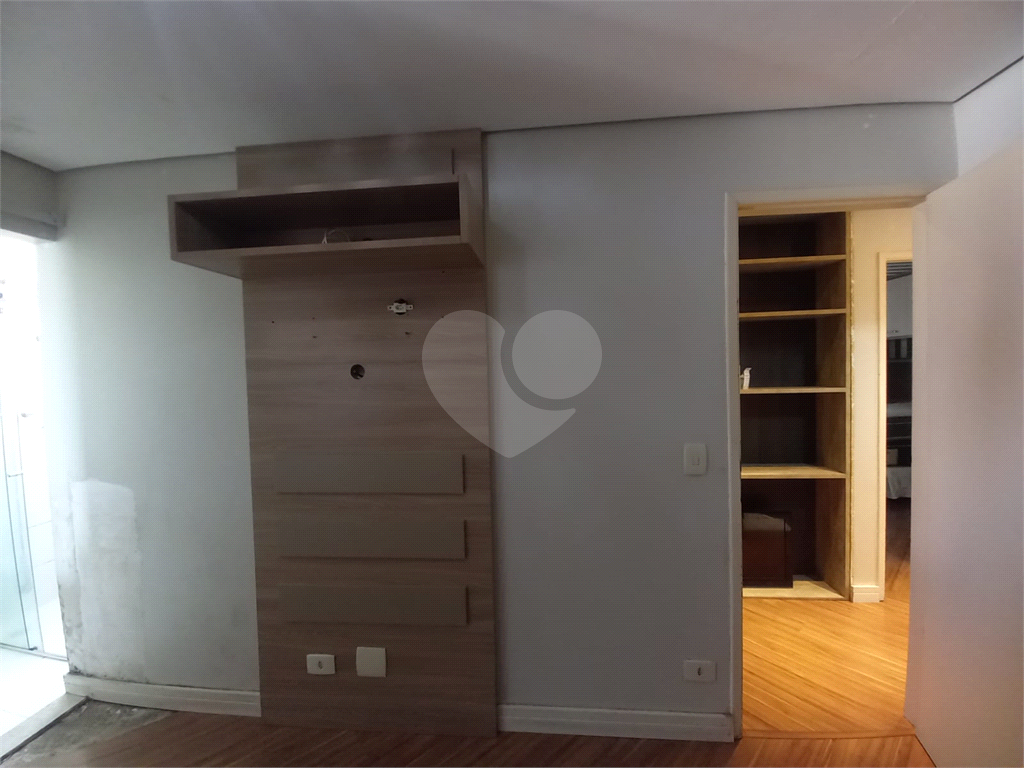 Apartamento próximo metrô Pd. Inglesa para locação de 3 quartos suítes e 2 vagas