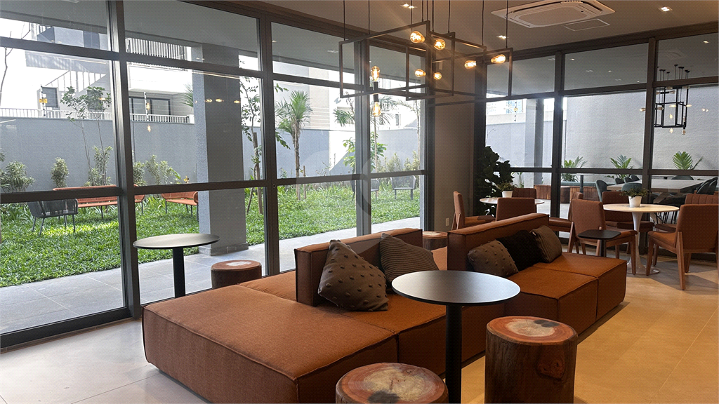  Apartamento de 2 Suítes, 68m² com 2 Vagas no Brooklin - HY Residence
Entrega Imediata | Alto Padrão