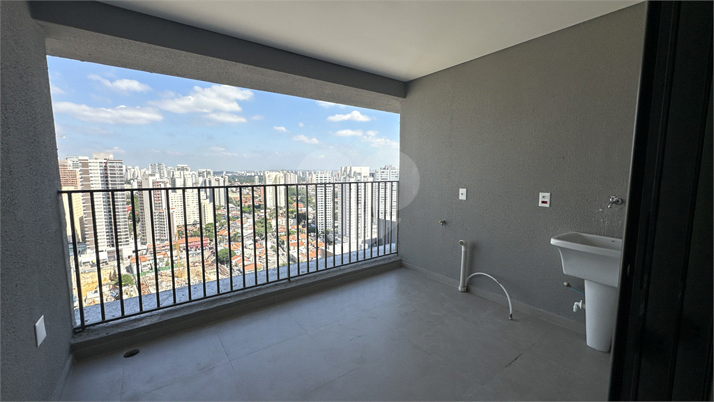  Apartamento de 2 Suítes, 68m² com 2 Vagas no Brooklin - HY Residence
Entrega Imediata | Alto Padrão