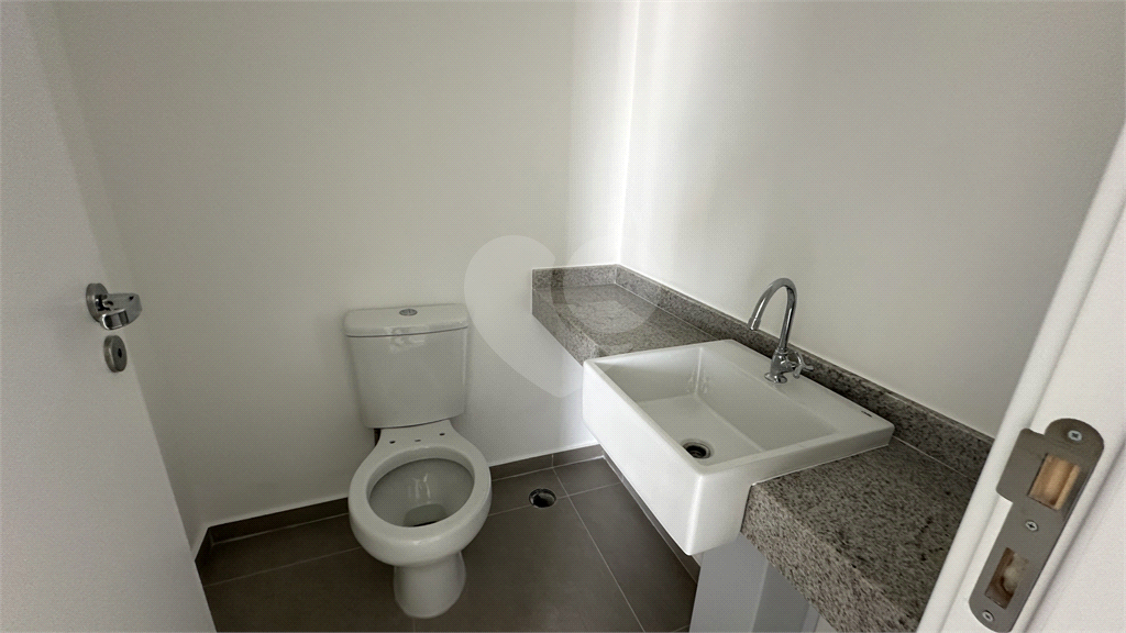  Apartamento de 2 Suítes, 68m² com 2 Vagas no Brooklin - HY Residence
Entrega Imediata | Alto Padrão