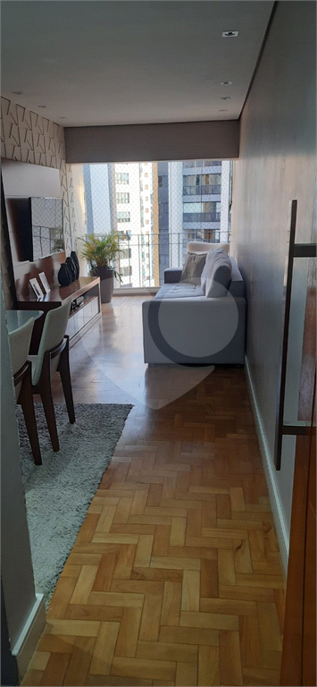 APARTAMENTO em SANTANA