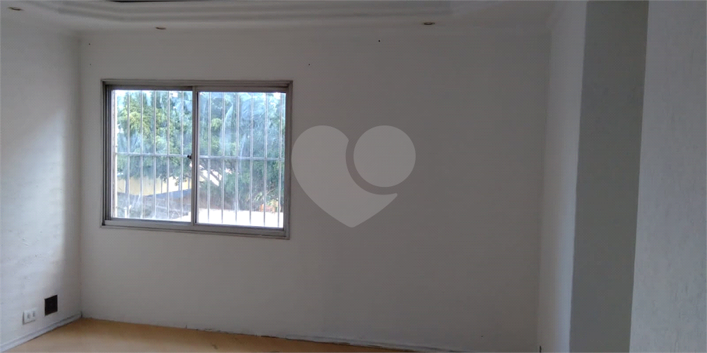 APARTAMENTO em JARDIM ARICANDUVA