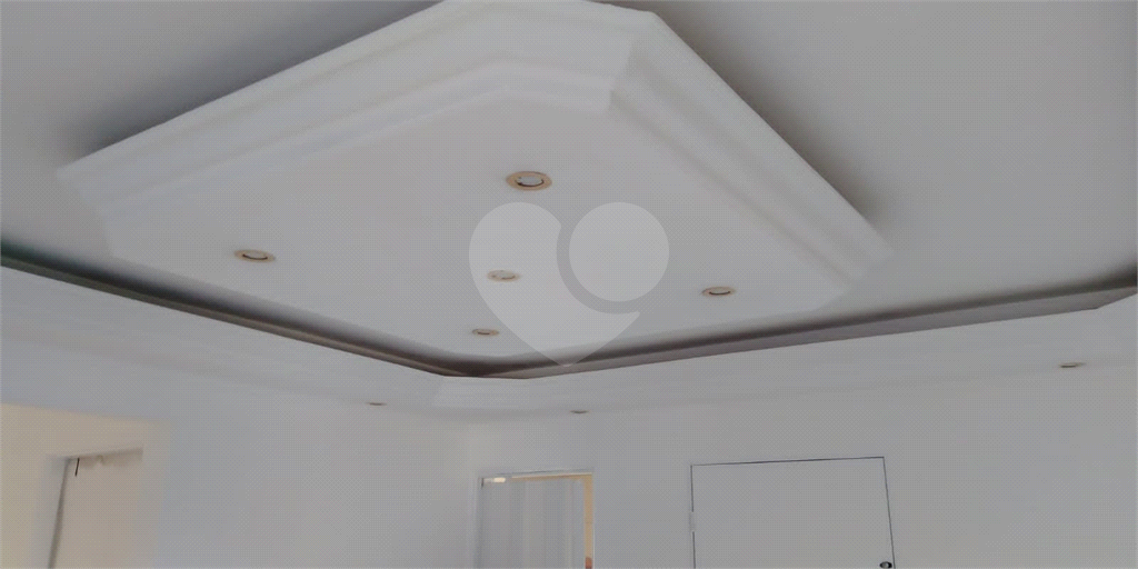 APARTAMENTO em JARDIM ARICANDUVA