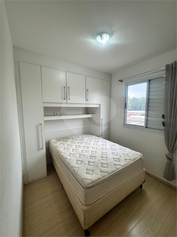 APARTAMENTO em ITAQUERA