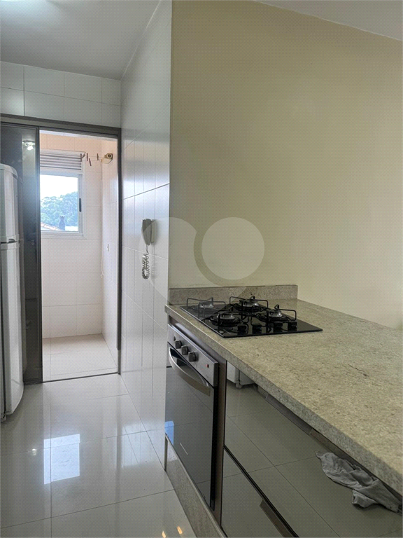 APARTAMENTO em ITAQUERA