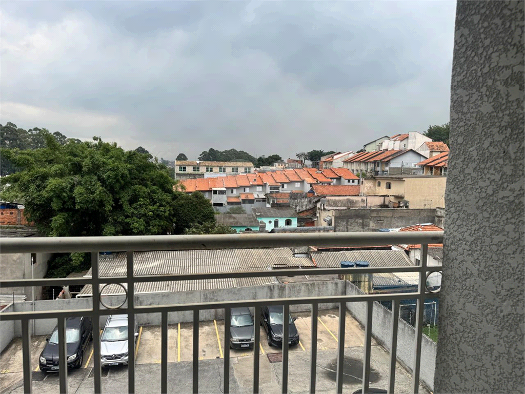 APARTAMENTO em ITAQUERA