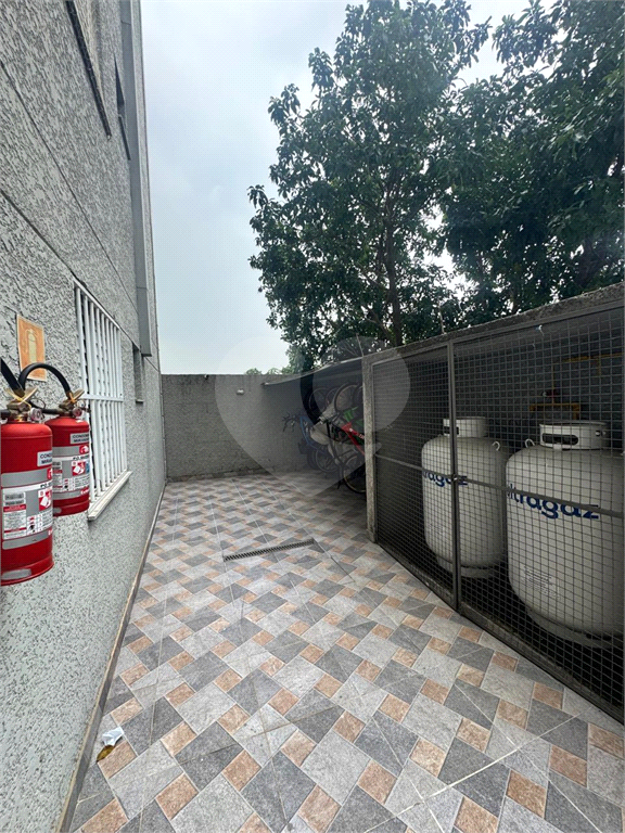 APARTAMENTO em ITAQUERA