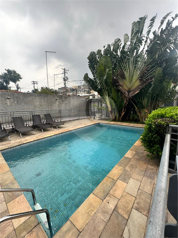 APARTAMENTO em ITAQUERA