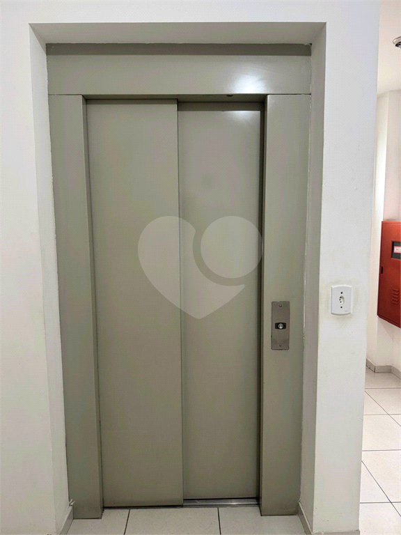 APARTAMENTO em ITAQUERA