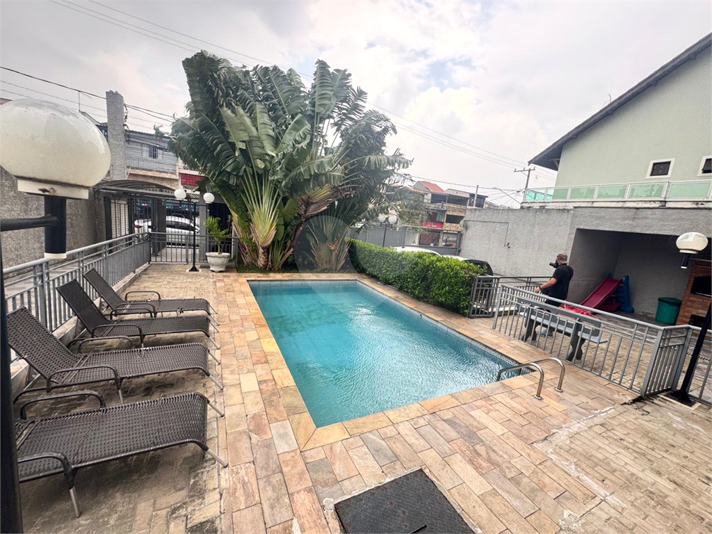 APARTAMENTO em ITAQUERA