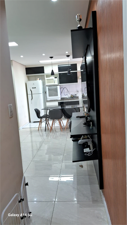 APARTAMENTO em VILA SÃO RAFAEL
