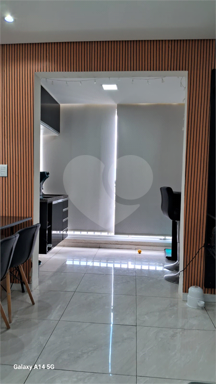 APARTAMENTO em VILA SÃO RAFAEL
