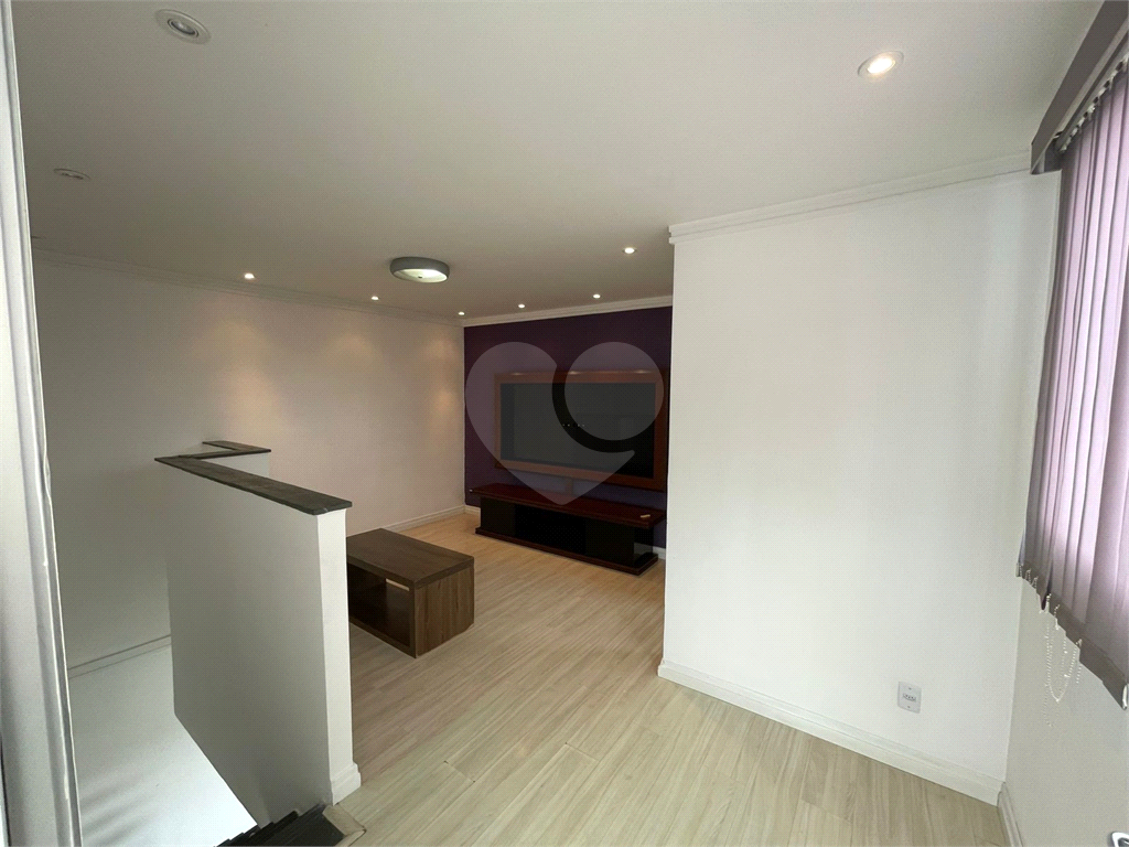 APARTAMENTO em JARDIM ARICANDUVA