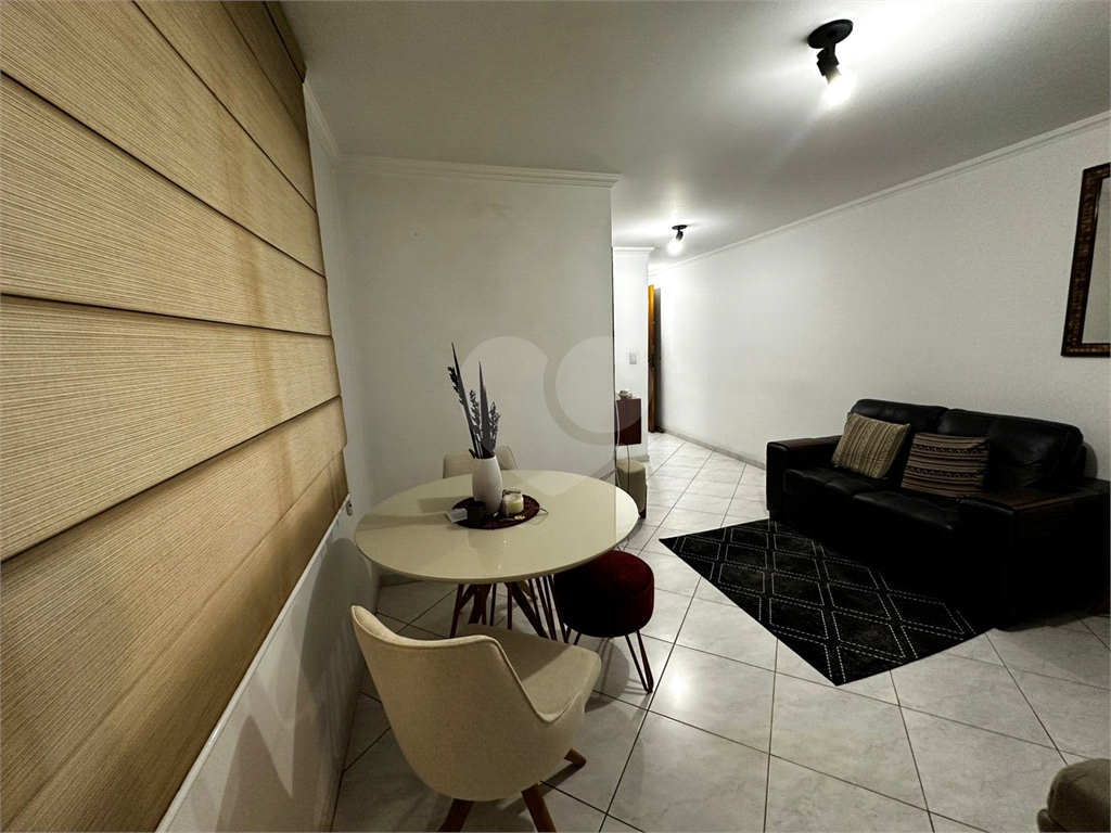 Apartamento à venda com 2 quartos, 50m² - Foto 3