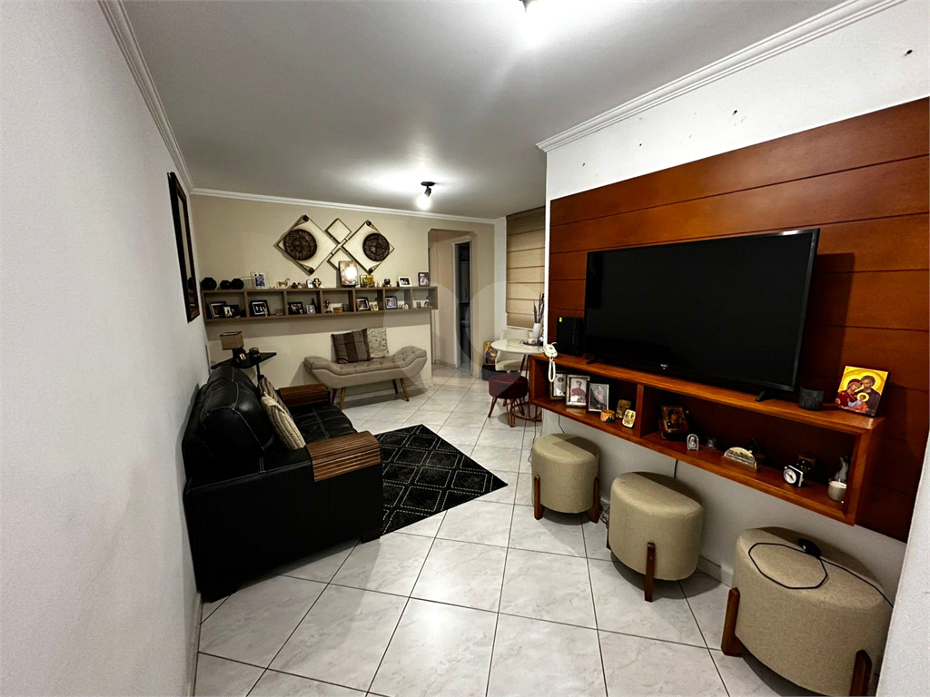 Apartamento à venda com 2 quartos, 50m² - Foto 1