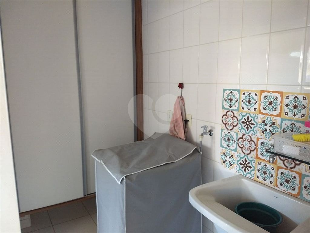Casa de Condomínio à venda com 4 quartos, 204m² - Foto 10