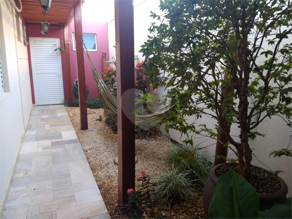 Casa de Condomínio à venda com 4 quartos, 204m² - Foto 22
