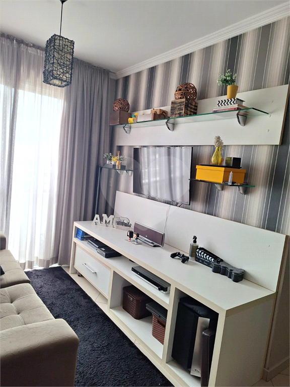 Apartamento à venda com 2 quartos, 52m² - Foto 19