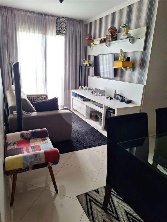 Apartamento à venda com 2 quartos, 52m² - Foto 17