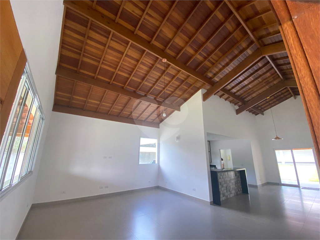 CASA em CONDOMÍNIO RESIDENCIAL SHAMBALLA II