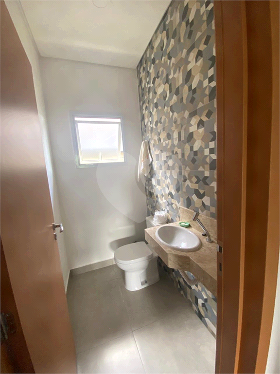 CASA em CONDOMÍNIO RESIDENCIAL SHAMBALLA II