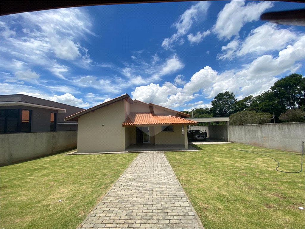 CASA em CONDOMÍNIO RESIDENCIAL SHAMBALLA II