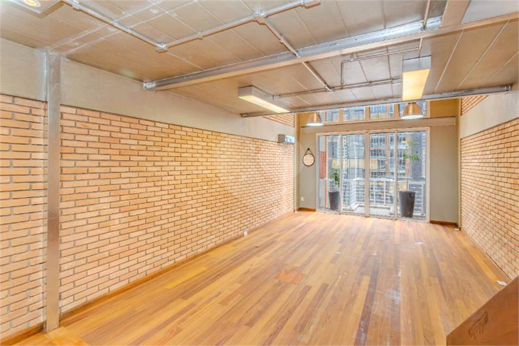 Sala Comercial com 81 m² para alugar – Vila Olímpia