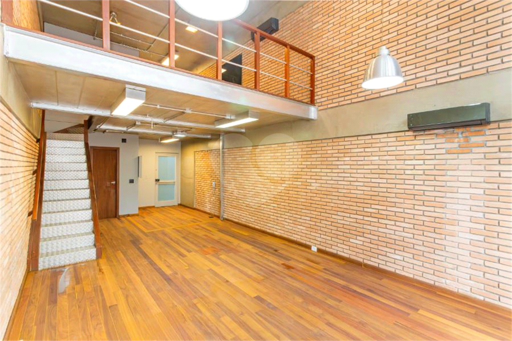 Sala Comercial com 81 m² para alugar – Vila Olímpia