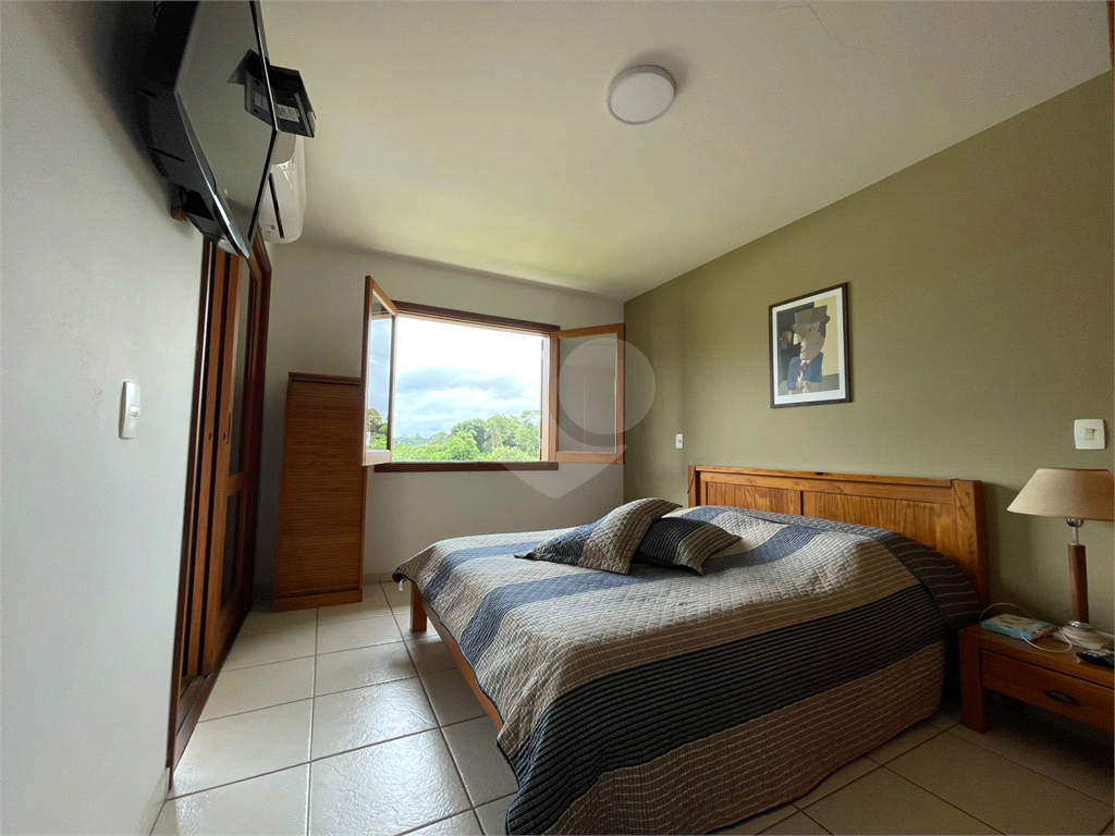 Casa de Condomínio à venda com 4 quartos, 308m² - Foto 19