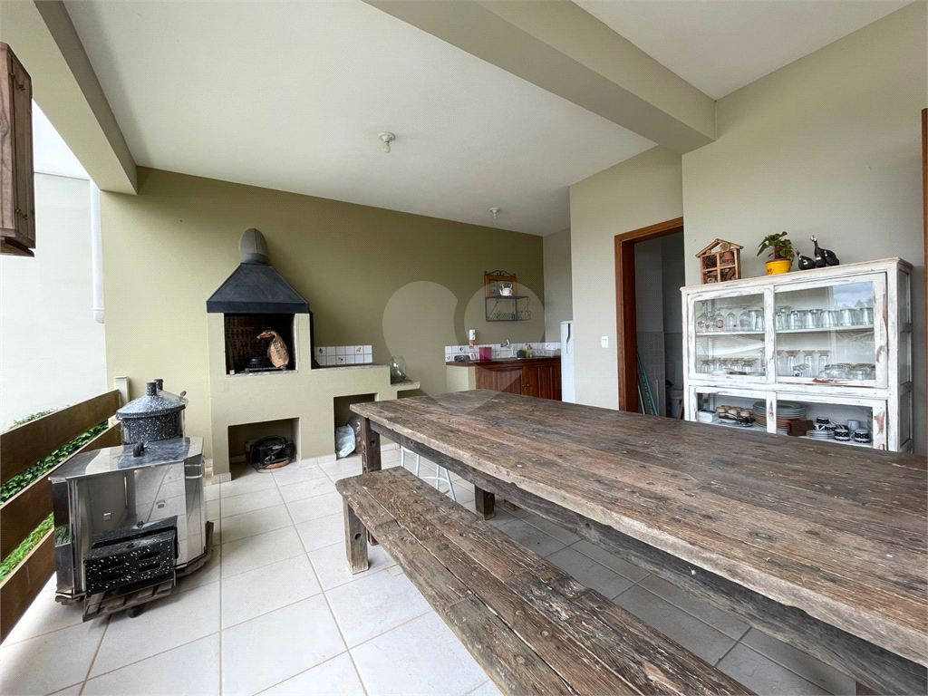 Casa de Condomínio à venda com 4 quartos, 308m² - Foto 36