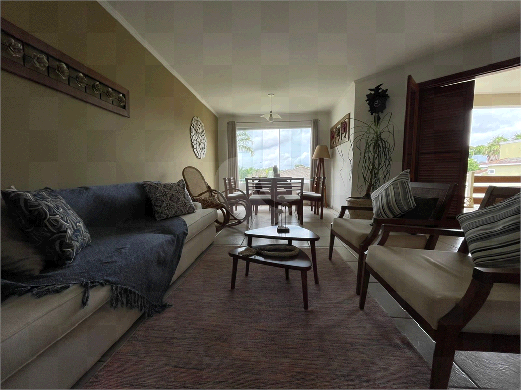 Casa de Condomínio à venda com 4 quartos, 308m² - Foto 5