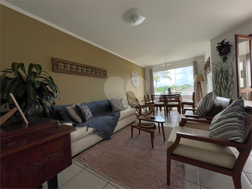 Casa de Condomínio à venda com 4 quartos, 308m² - Foto 4
