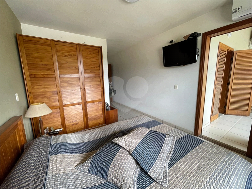 Casa de Condomínio à venda com 4 quartos, 308m² - Foto 20