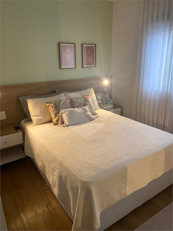 APARTAMENTO em CASA VERDE