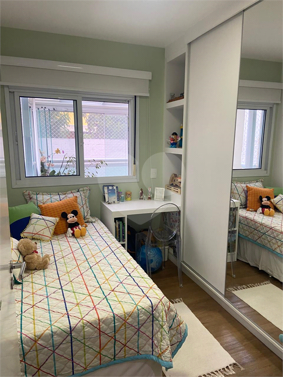 APARTAMENTO em CASA VERDE