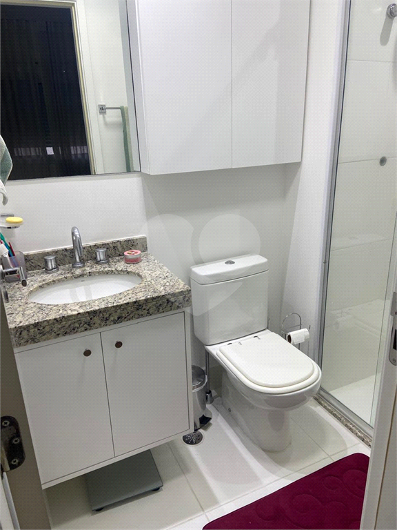 APARTAMENTO em CASA VERDE
