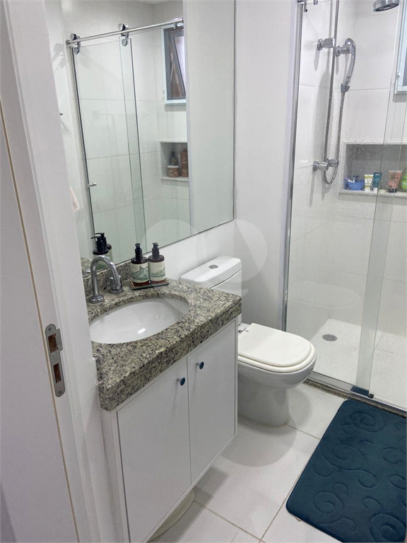 APARTAMENTO em CASA VERDE